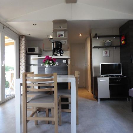 Camping Les Charmettes- Les Mathes Exterior photo