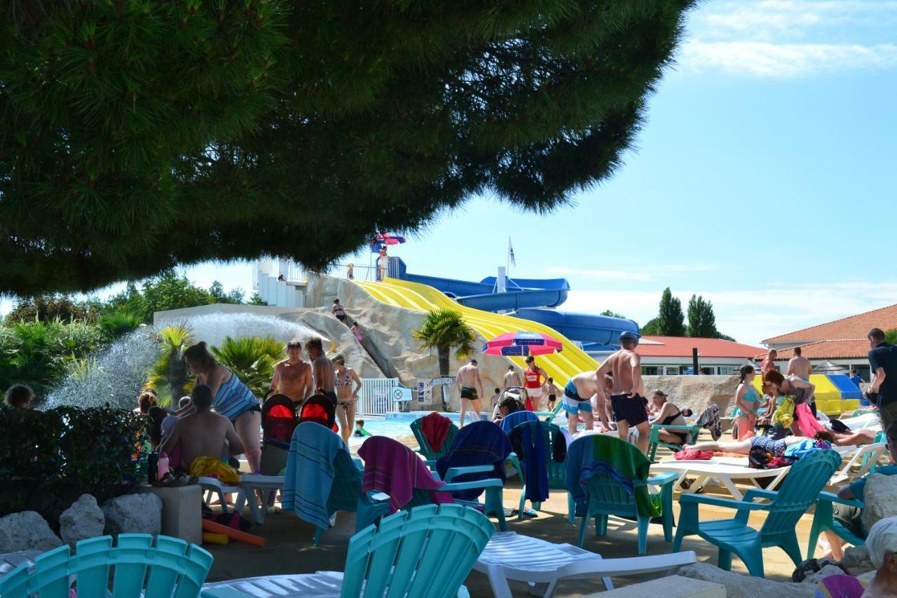 Camping Les Charmettes- Les Mathes Exterior photo