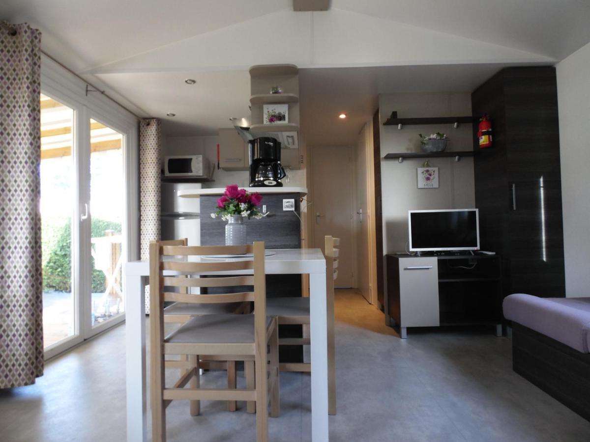 Camping Les Charmettes- Les Mathes Exterior photo